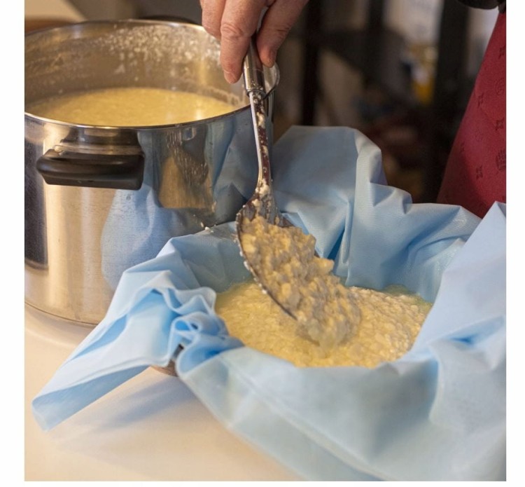 Chusta serowarska kwadratowa 50x50 2sz BW