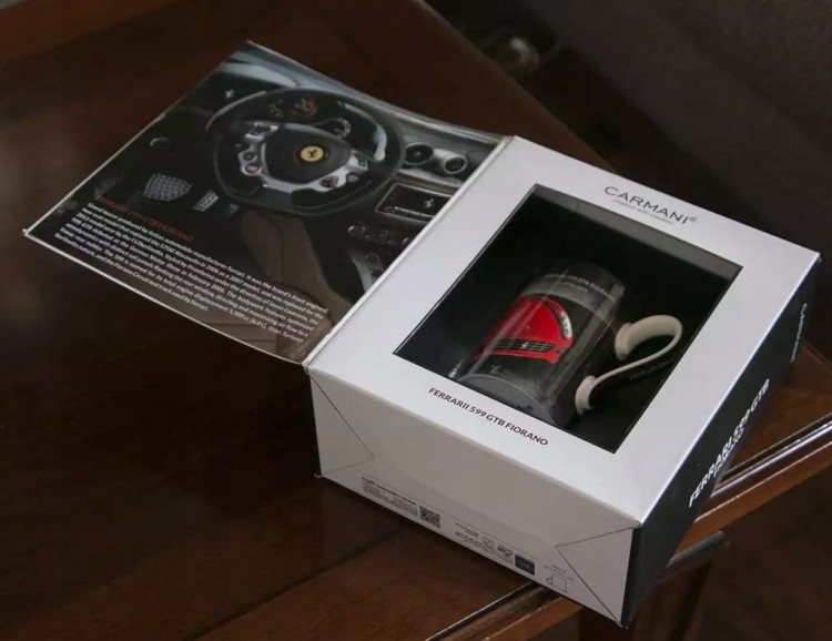 Kubek FERRARI 380ml HP